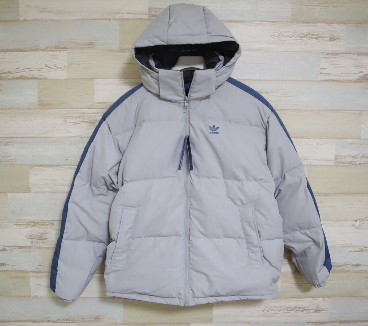 新品 定価29700円 2XLサイズ アディダス　オリジナルス　　adidas originals メンズ　リバーシブル　ダウンジャケット　グレー　