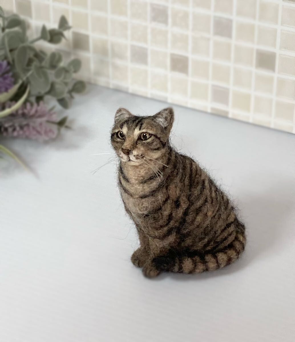 Yahoo!オークション - 羊毛フェルト 猫 ハンドメイド キジトラ猫 Yahoo!オークション - 羊毛フェルト 猫 ハンドメイド キジトラ猫