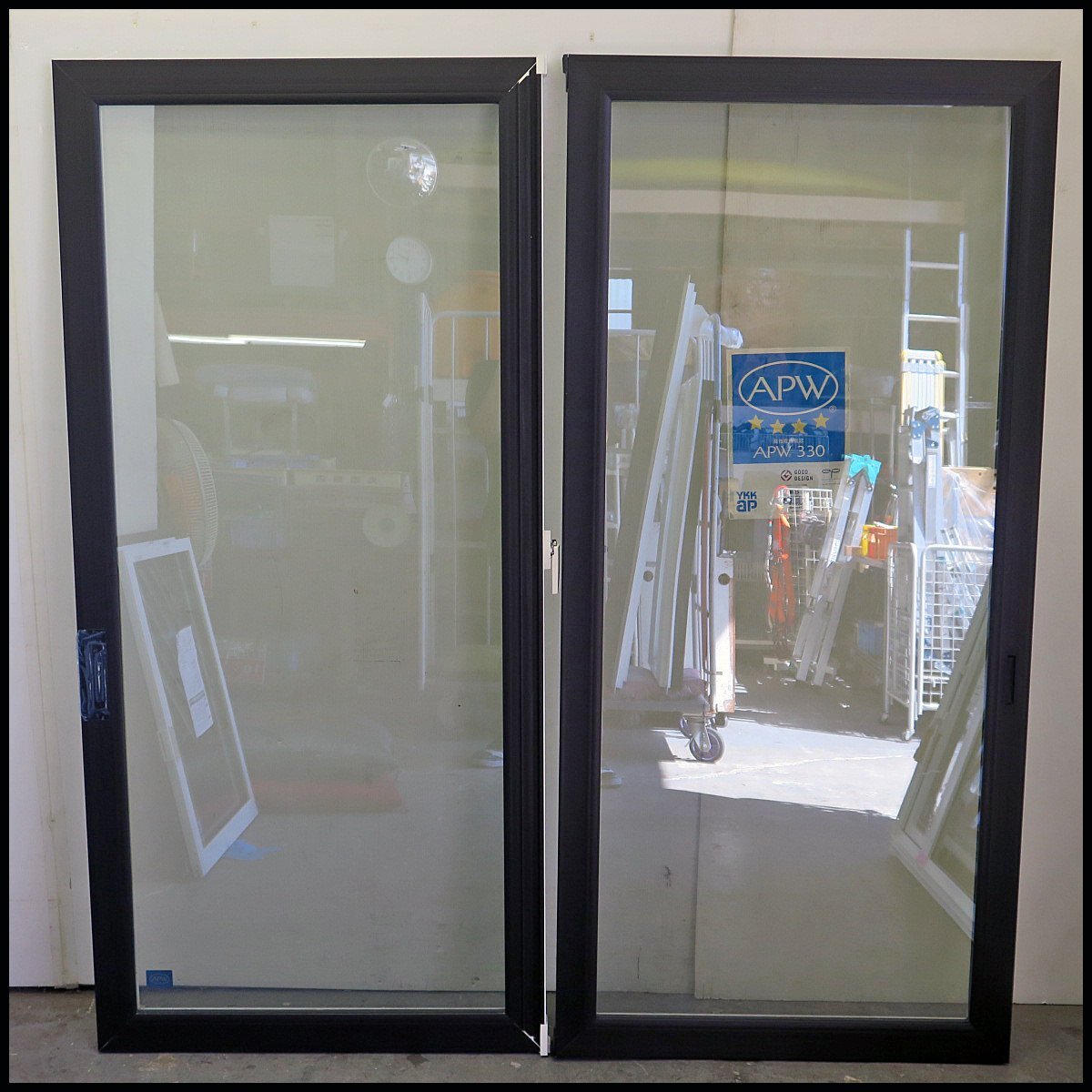 △Q) 引取限定 展示品 YKKAP APW331 窓サッシ 引き違い窓 高性能樹脂窓/複層ガラス/窓部材/リフォーム/引違い窓/ベランダ/テラス