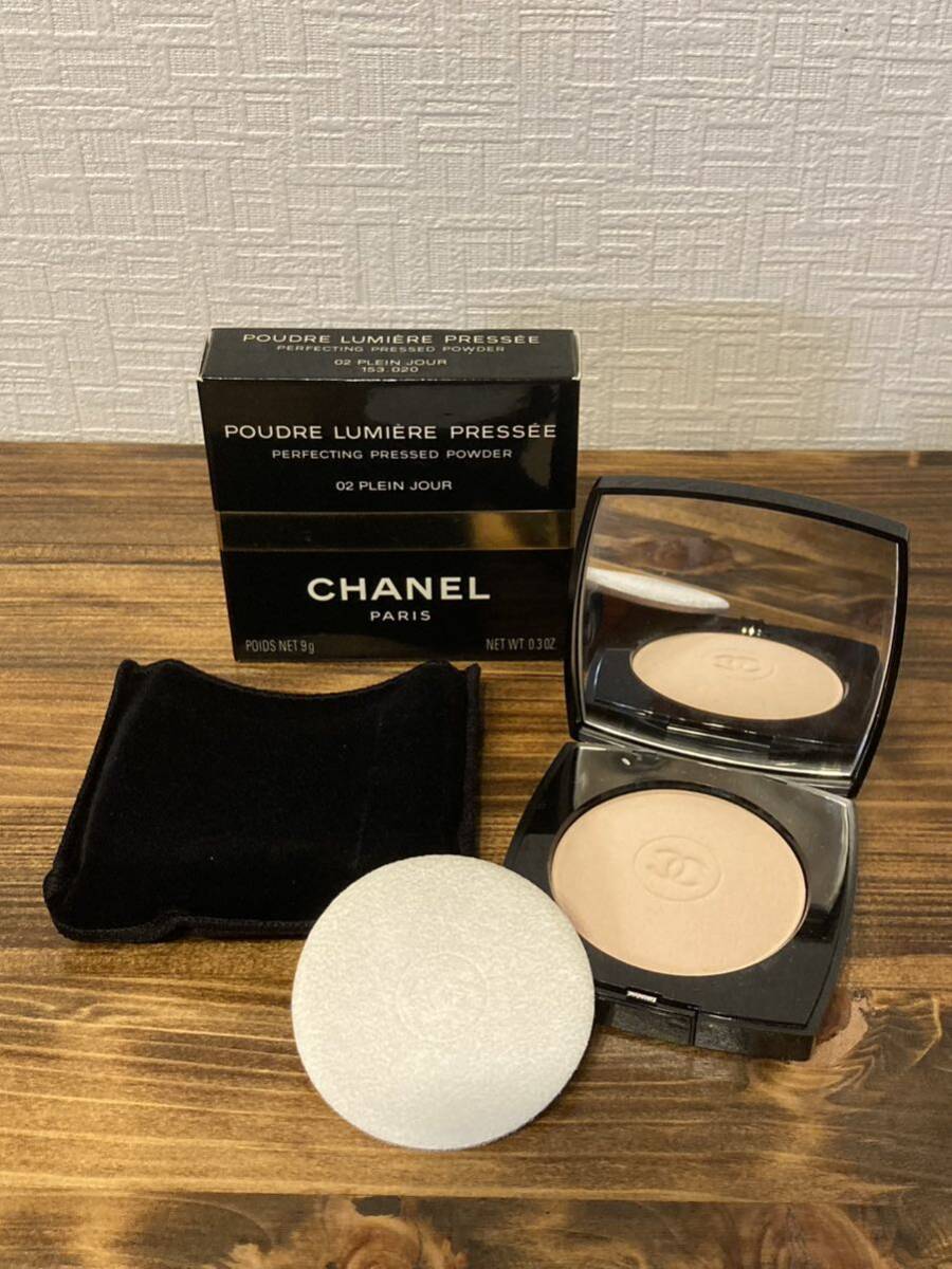 I4I210◆新古品◆ シャネル CHANEL プードゥル ルミエール プレッセ プレストパウダー 02 PLEIN JOUR フェイスパウダー 9g