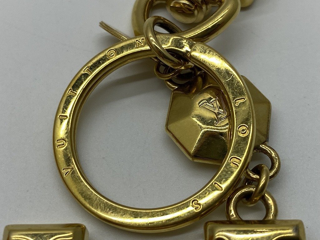 Louis Vuitton キーホルダー LV ファセット ☆LOUIS VUITTON ルイ・ヴィトン LVファセット キーリング☆