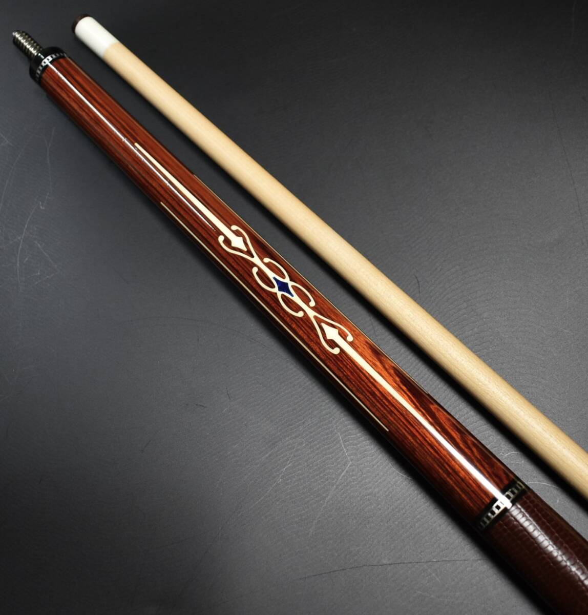 完成品 ☆LEGEND Adam cues アダム 10山 リザード本革 完成品 ☆LEGEND Adam cues アダム 10山 リザード本革