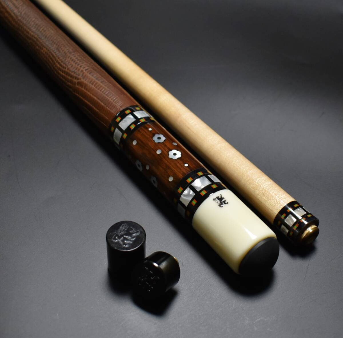 ☆LEGEND Adam cue【N/B-8 70'】4剣18山 希少 アダム ジョイント ☆LEGEND Adam cue【N/B-8 70'】4剣18山 希少 アダム ジョイント
