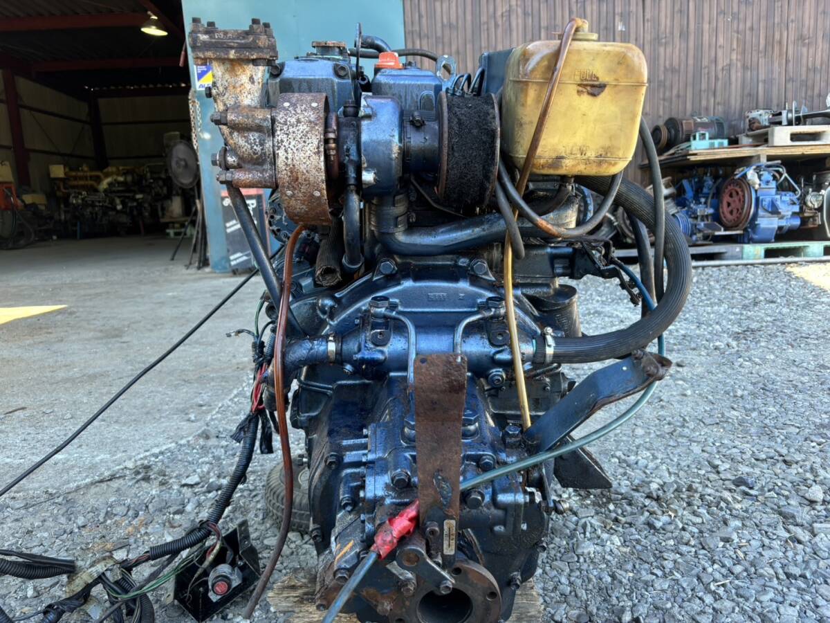 ヤマハ 船内機 MD200KHY 71馬力 実働エンジン、現状渡し ヤマハ 船内機 MD200KHY 71馬力 実働エンジン、現状渡し