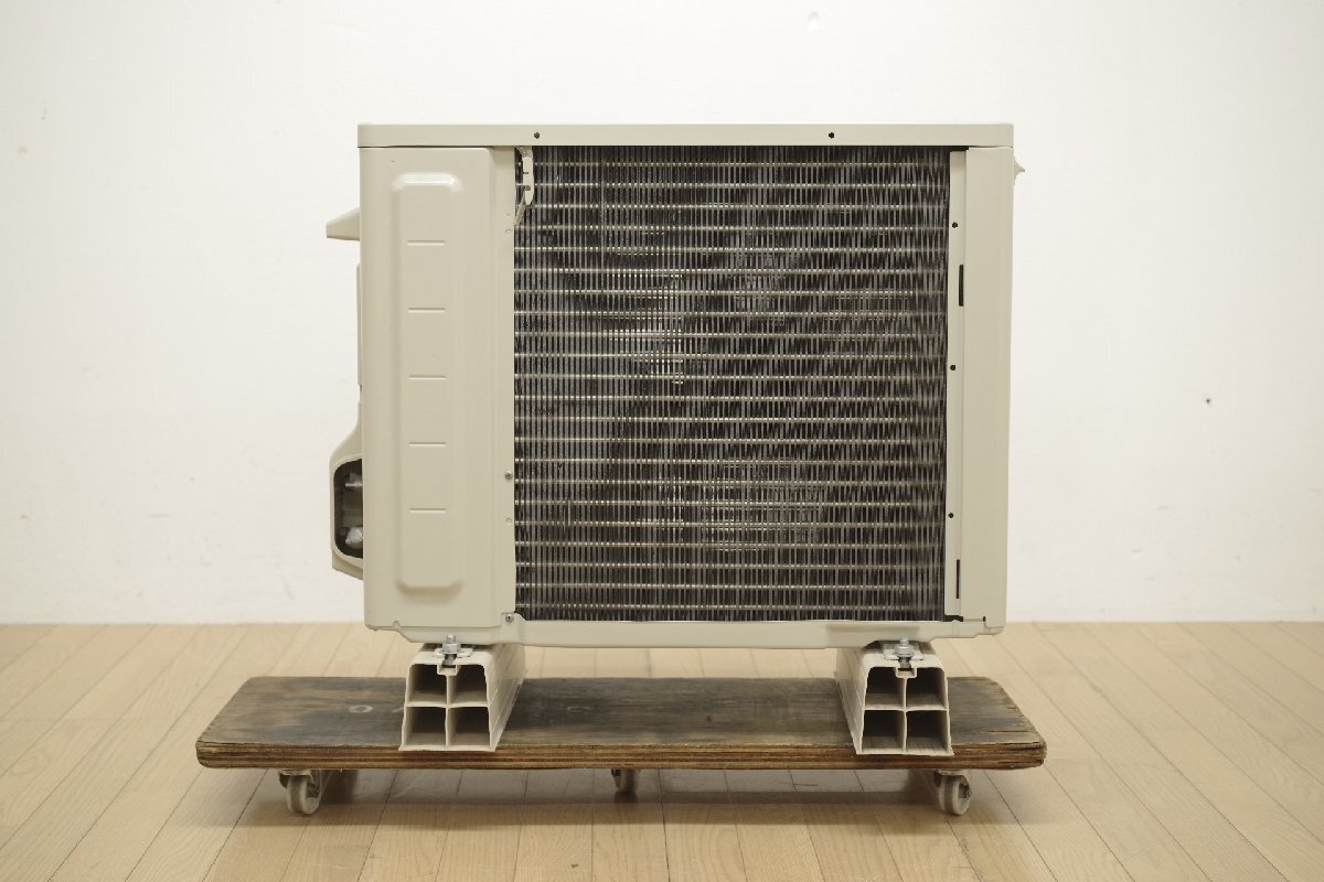 DAIKIN ダイキン risora ルームエアコン SXシリーズ F22WTSXS-F 2.2kW 主に6畳用 2019年制 単相100V 自動お掃除機能 中古 冷房 暖房 省エネ