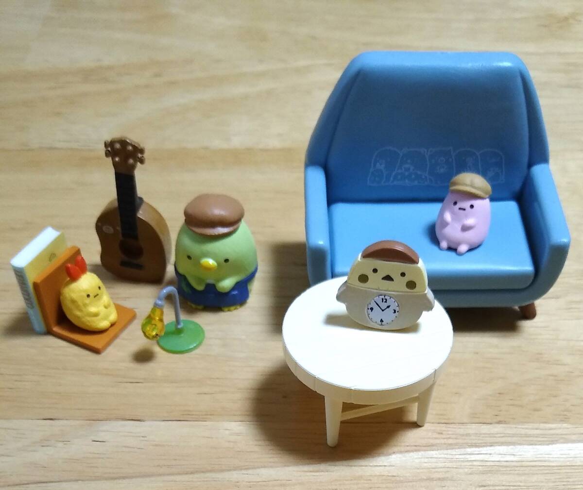 すみっコぐらし リーメント ちいさな雑貨屋さん 全8種類 おまけ すみっコぐらし リーメント ちいさな雑貨屋さん 全8種類 おまけ