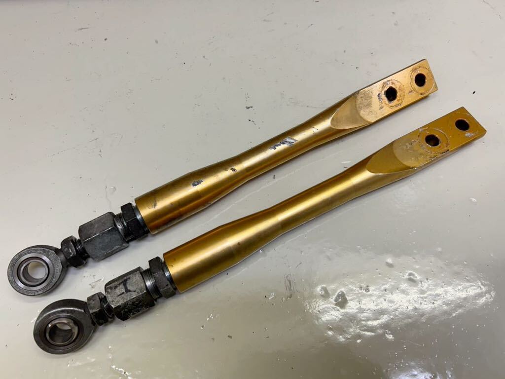 スカイラインGT-R ピロテンションロッドBNR32/BCNR33用　オートスタッフ製