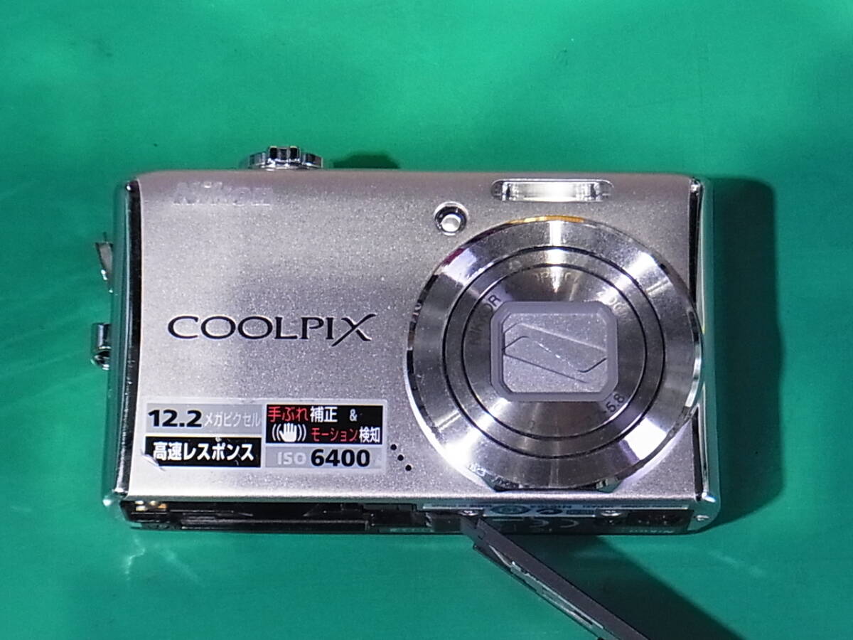 ジャンク】ニコン Nikon F100 ボディ + MB-15 #188 マニュアル ジャンク】ニコン Nikon F100 ボディ + MB-15 #188 マニュアル