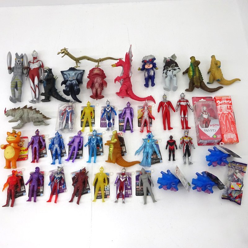 Yahoo!オークション - 中古 ウルトラマン ウルトラ怪獣 人形 Yahoo!オークション - 中古 ウルトラマン ウルトラ怪獣 人形