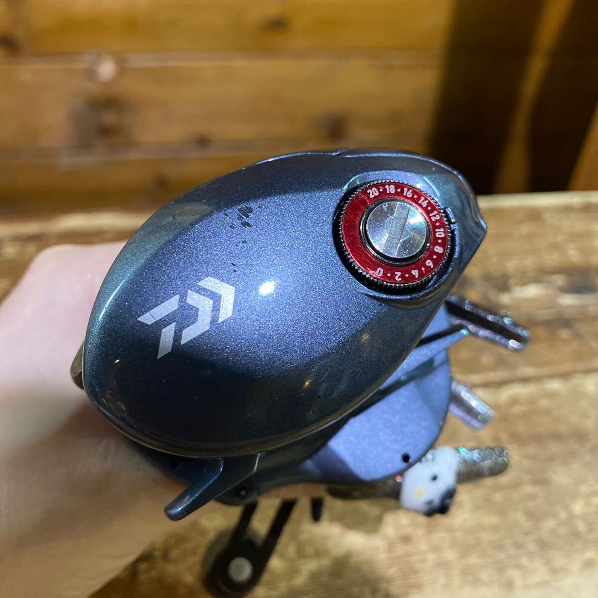 90 DAIWA ダイワ ベイトリール TW zillionジリオン sv 釣り 釣具 90 DAIWA ダイワ ベイトリール TW zillionジリオン sv 釣り 釣具