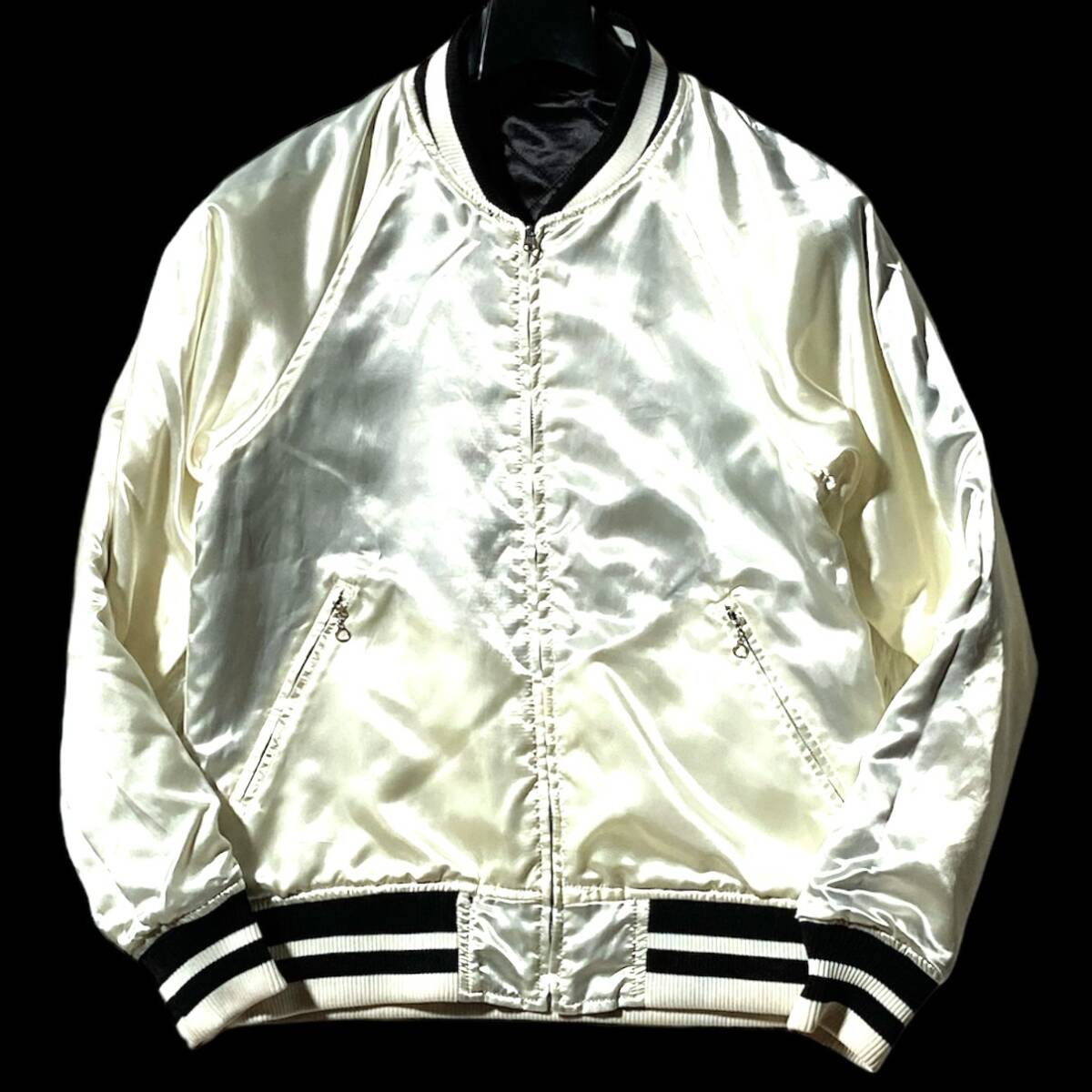 Bibian 比比昂 - LUKER BY NEIGHBORHOOD☆SOUVENIR/E-JKT Bibian 比比昂 - LUKER BY NEIGHBORHOOD☆SOUVENIR/E-JKT