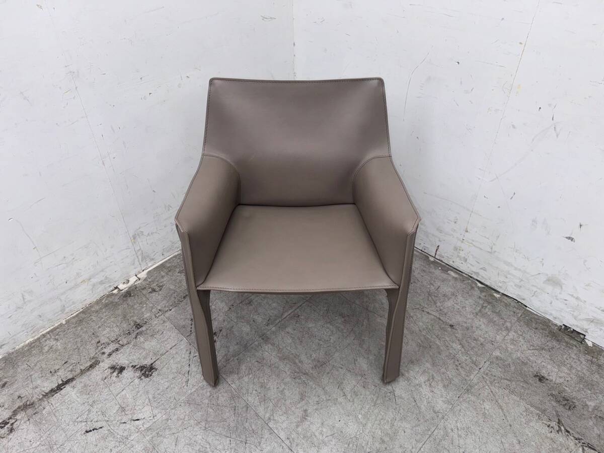 T6003☆展示美品☆カッシーナ☆Cassina☆413 CAB☆41万☆トープ☆キャブアームチェア☆