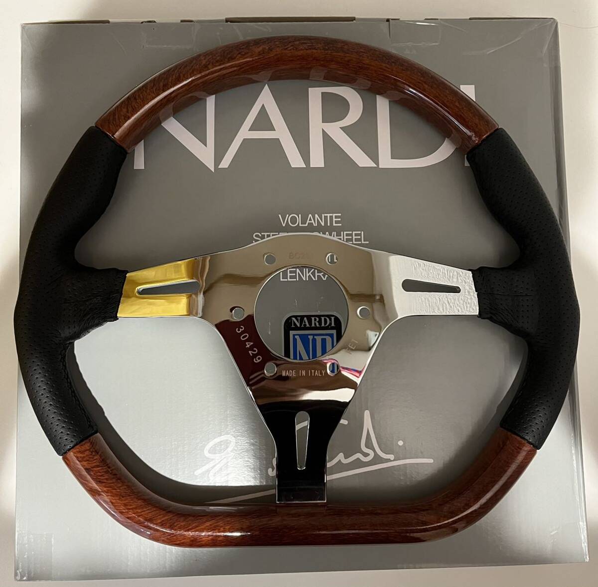 NARDI ナルディ ステアリング
