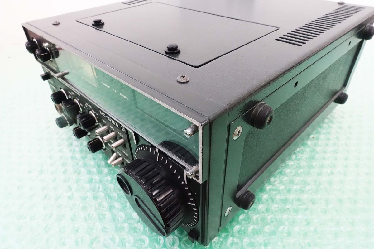 IC-551 ICOM 50MHz SSB CW AM 10W トランシーバー 部品取り 現状 IC-551 ICOM 50MHz SSB CW AM 10W トランシーバー 部品取り 現状