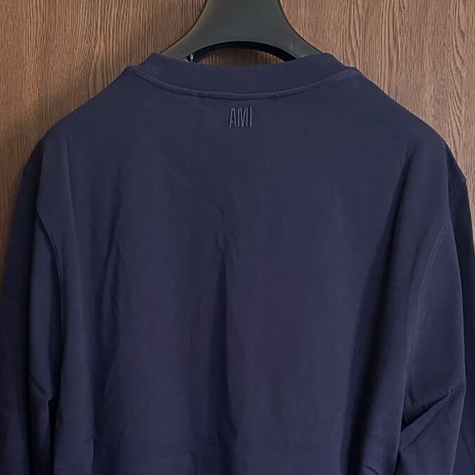 XXL新品 AMI Paris グラフィック ロング Tシャツ ネイビー 長袖 XXL新品 AMI Paris グラフィック ロング Tシャツ ネイビー 長袖