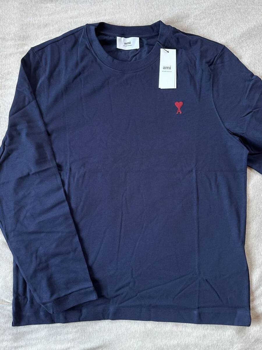 XXL新品 AMI Paris グラフィック ロング Tシャツ ネイビー 長袖 XXL新品 AMI Paris グラフィック ロング Tシャツ ネイビー 長袖