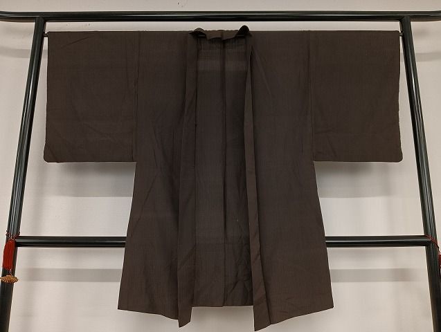 平和屋-こころ店■男性　羽織　スリーシーズン　春夏秋　塵除け　縞　黒鳶色　正絹　逸品　AAAJ2682Boa