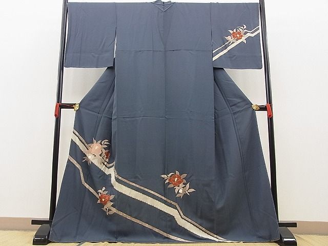 平和屋野田店■訪問着　駒刺繍　椿花文　金彩　逸品　未使用　BAAF6381yt