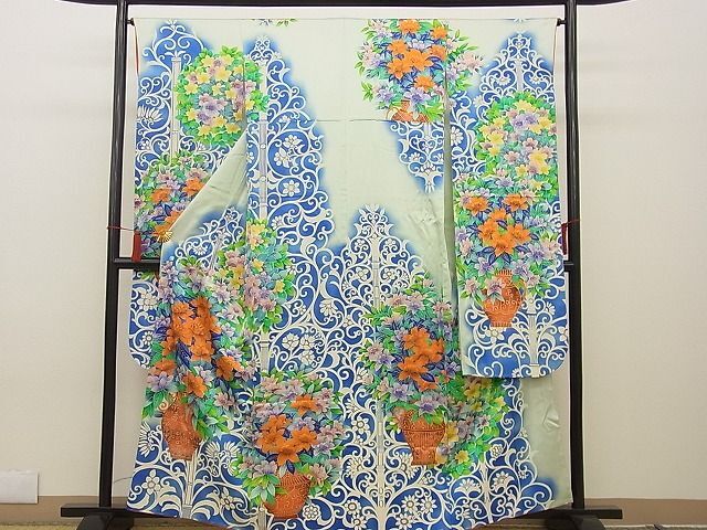 平和屋野田店■豪華振袖　陶器草花文　暈し染め　金彩　逸品　BAAE2188xi