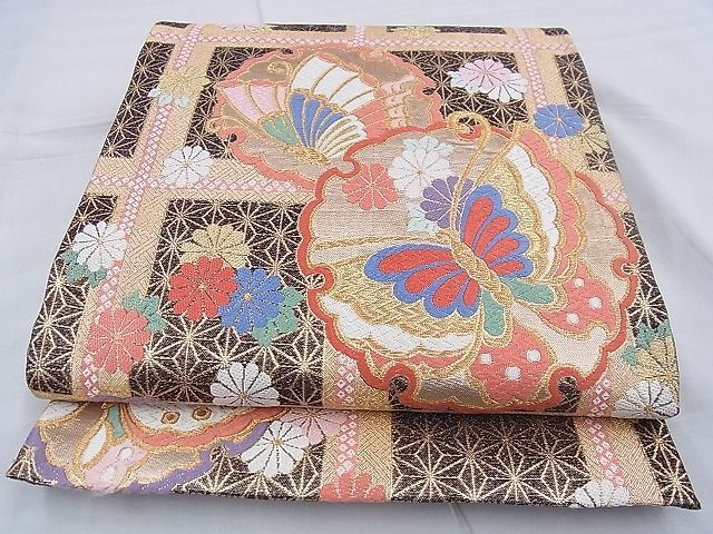 平和屋野田店 佐賀錦 六通柄袋帯 唐織 雪輪花蝶文 金糸 逸品 平和屋野田店 佐賀錦 六通柄袋帯 唐織 雪輪花蝶文 金糸 逸品