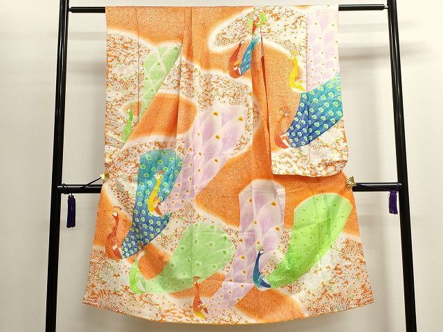 平和屋1■七五三　女の子　7歳　祝着　駒刺繍　孔雀草花文　たたき染め　金彩　洗える着物　CAAH3140ze