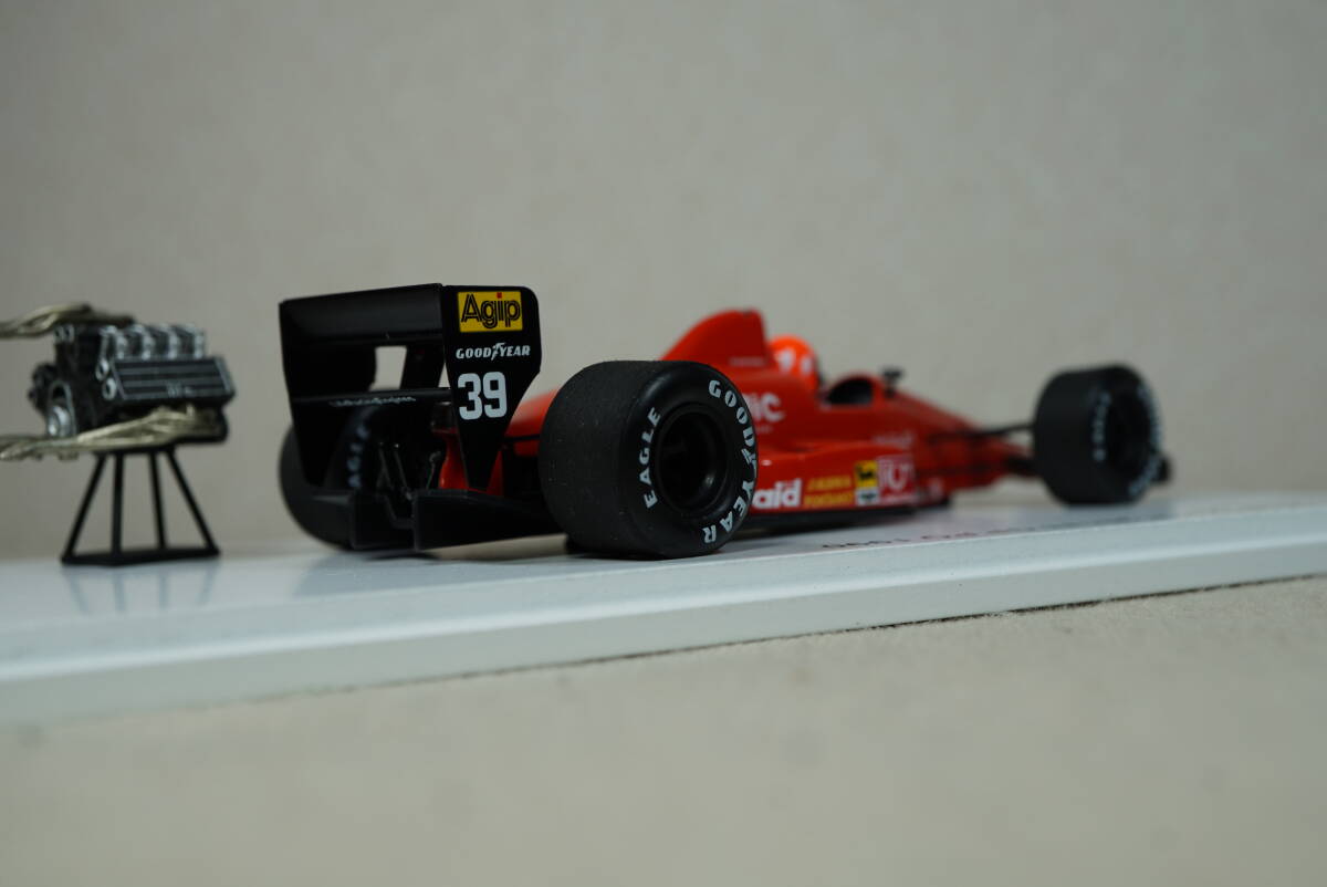 Bibian 比比昂- 1/43 W12気筒spark Life L190 #39 Giacomelli Bibian 比比昂- 1/43 W12気筒spark Life L190 #39 Giacomelli