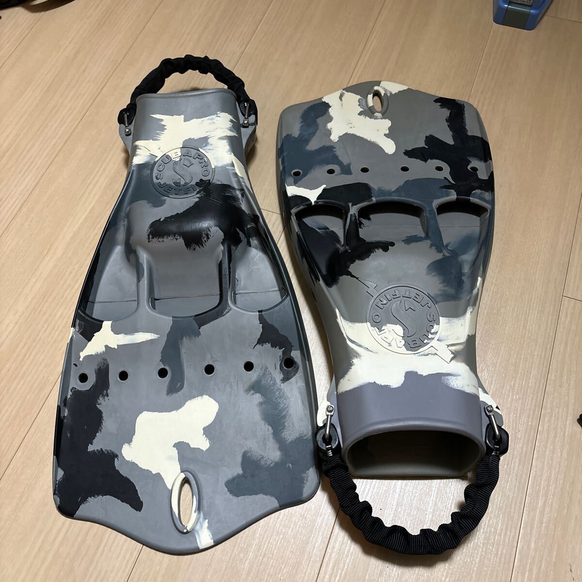 スキューバ プロ JET FINS ホワイト迷彩 新品 未使用 米国正規品 スキューバ プロ JET FINS ホワイト迷彩 新品 未使用 米国正規品