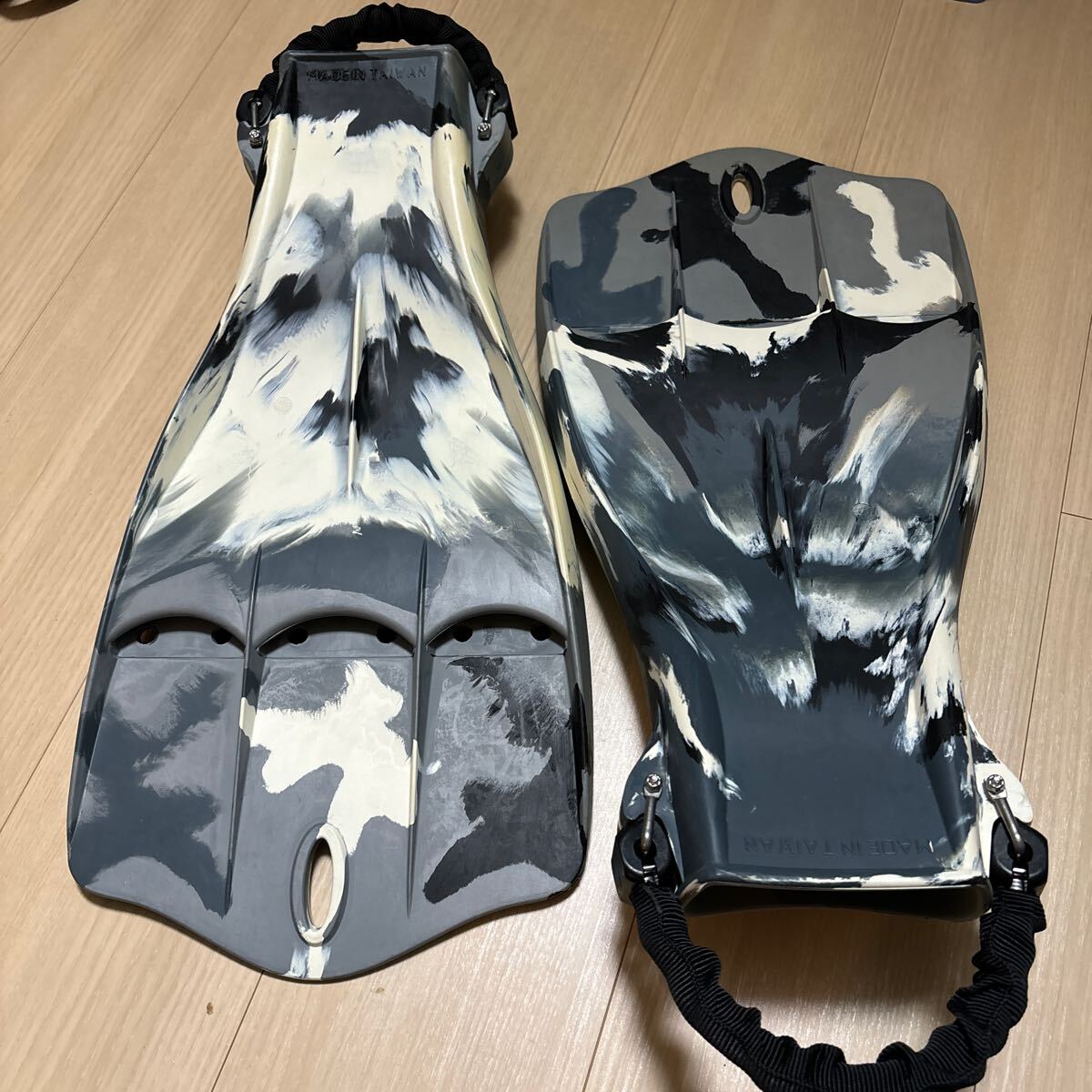スキューバ プロ JET FINS ホワイト迷彩 新品 未使用 米国正規品 スキューバ プロ JET FINS ホワイト迷彩 新品 未使用 米国正規品