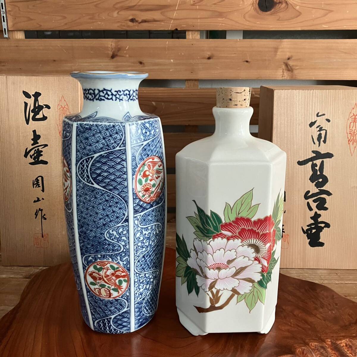 花瓶 (木箱付き) Yahoo!オークション - 木箱付き 六角酒壺 周山作 花瓶 陶器