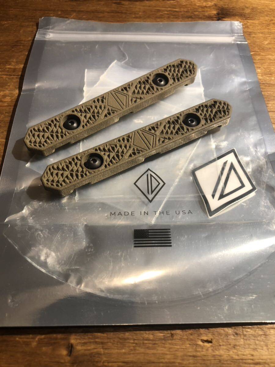 実物　SC Irregulars Modular Rail Covers MRC V1