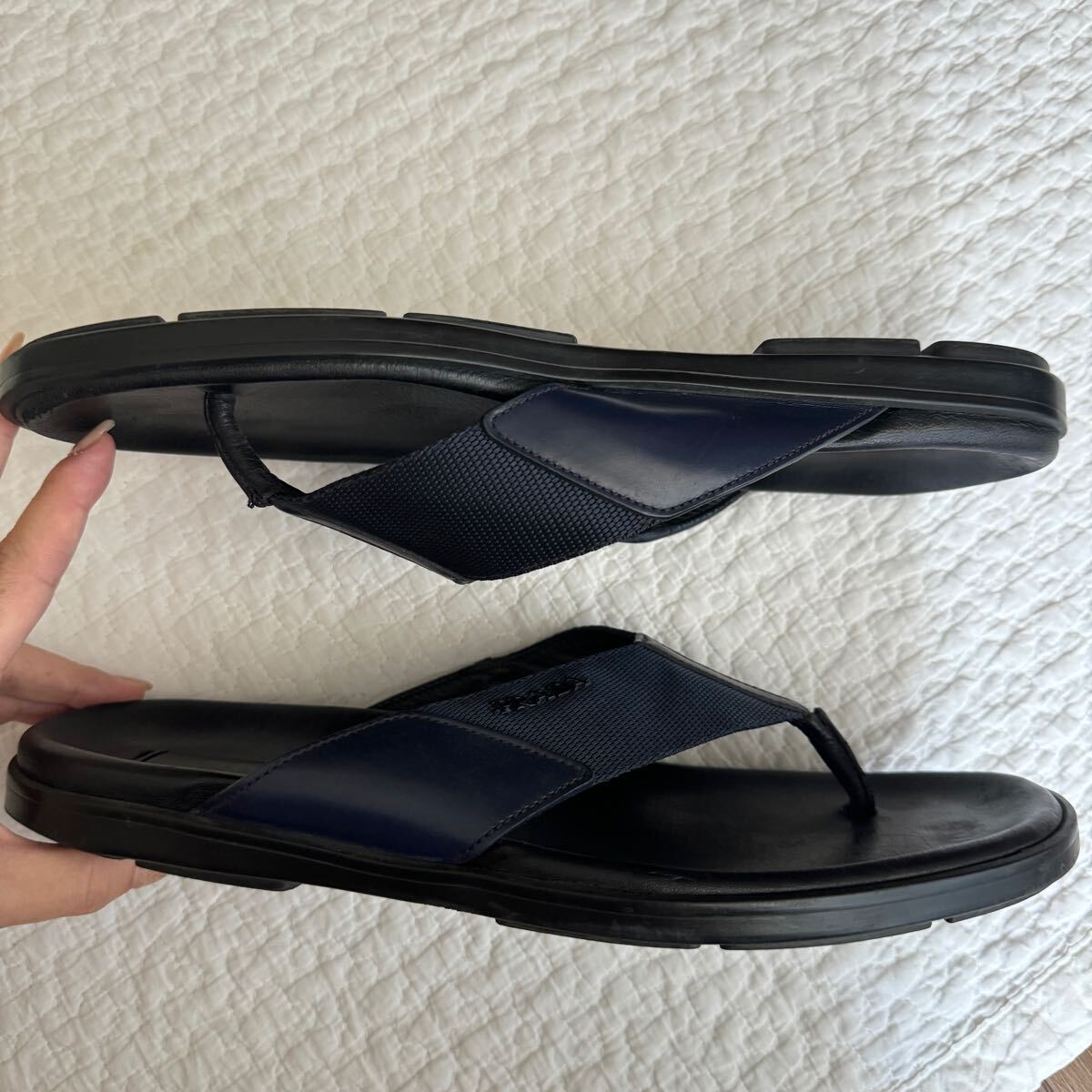 【PRADA】レザー スライド サンダル ロゴ 室内 ビーチ 送料込 プラダ PRADA ビーチサンダル スライドサンダル ロゴ レザー 26