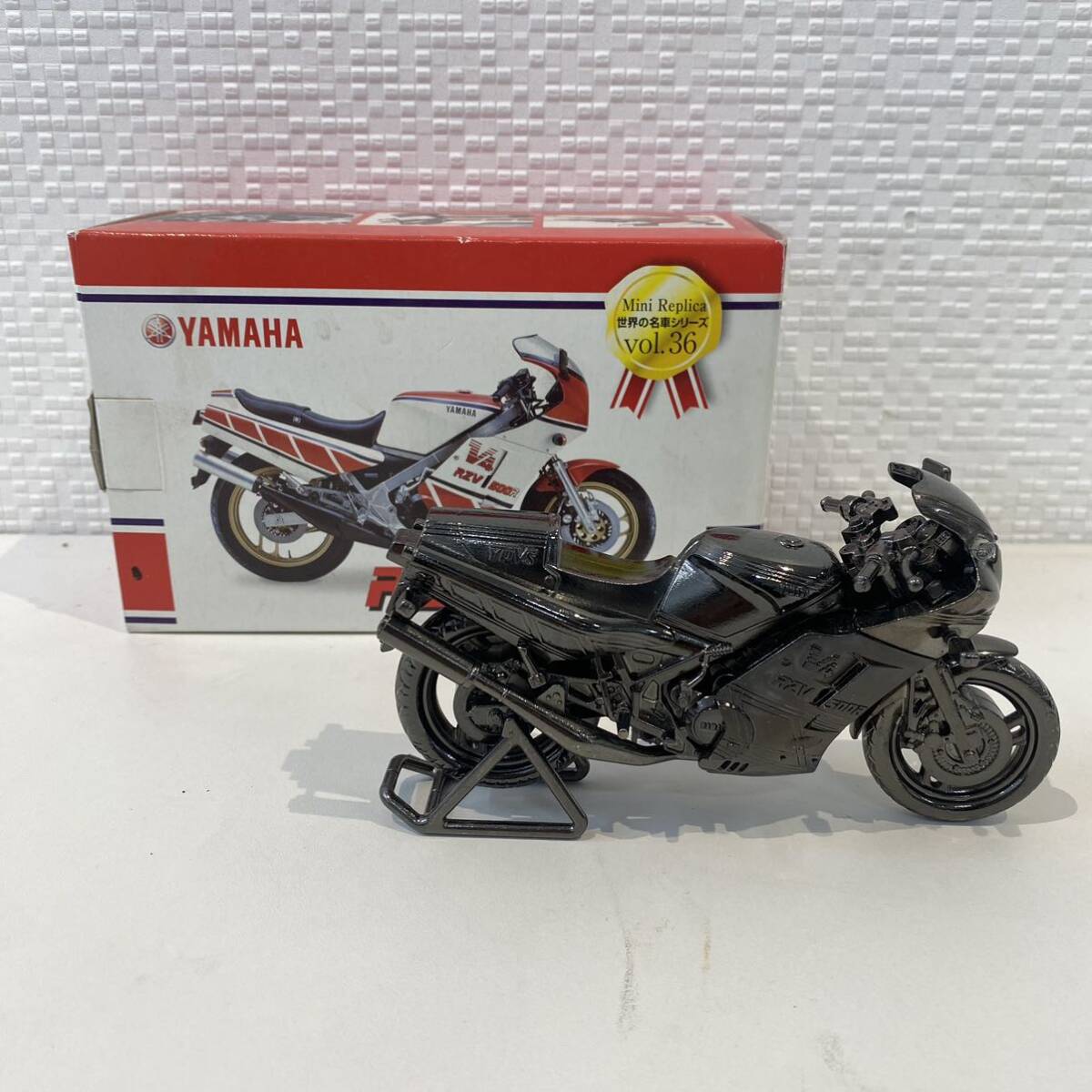 【お買得】 50sバンパー検メグロZ7S2S3S5S7S8キャブトンRBH350陸王ハーレー オートバイ