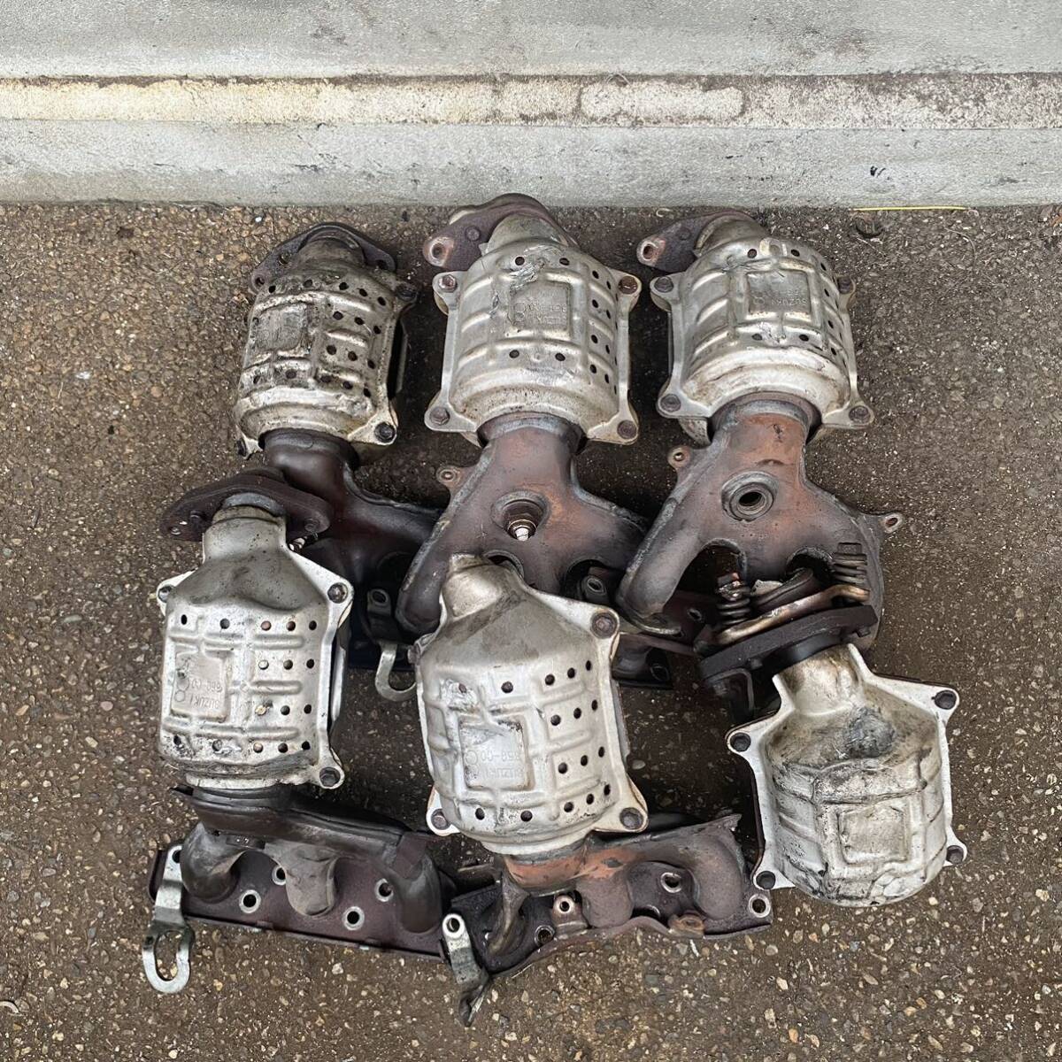 スズキ純正 エキマニ 触媒コンバーター 85G-C07 Yahoo