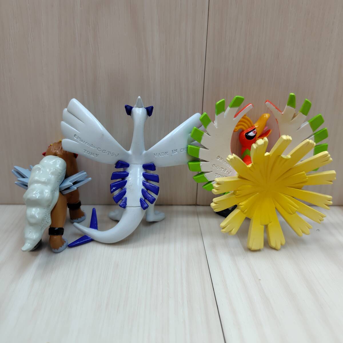 ポケモン モンコレ ホウオウ ルギア エンテイ 3セット ポケモン モンコレ ホウオウ ルギア エンテイ 3セット