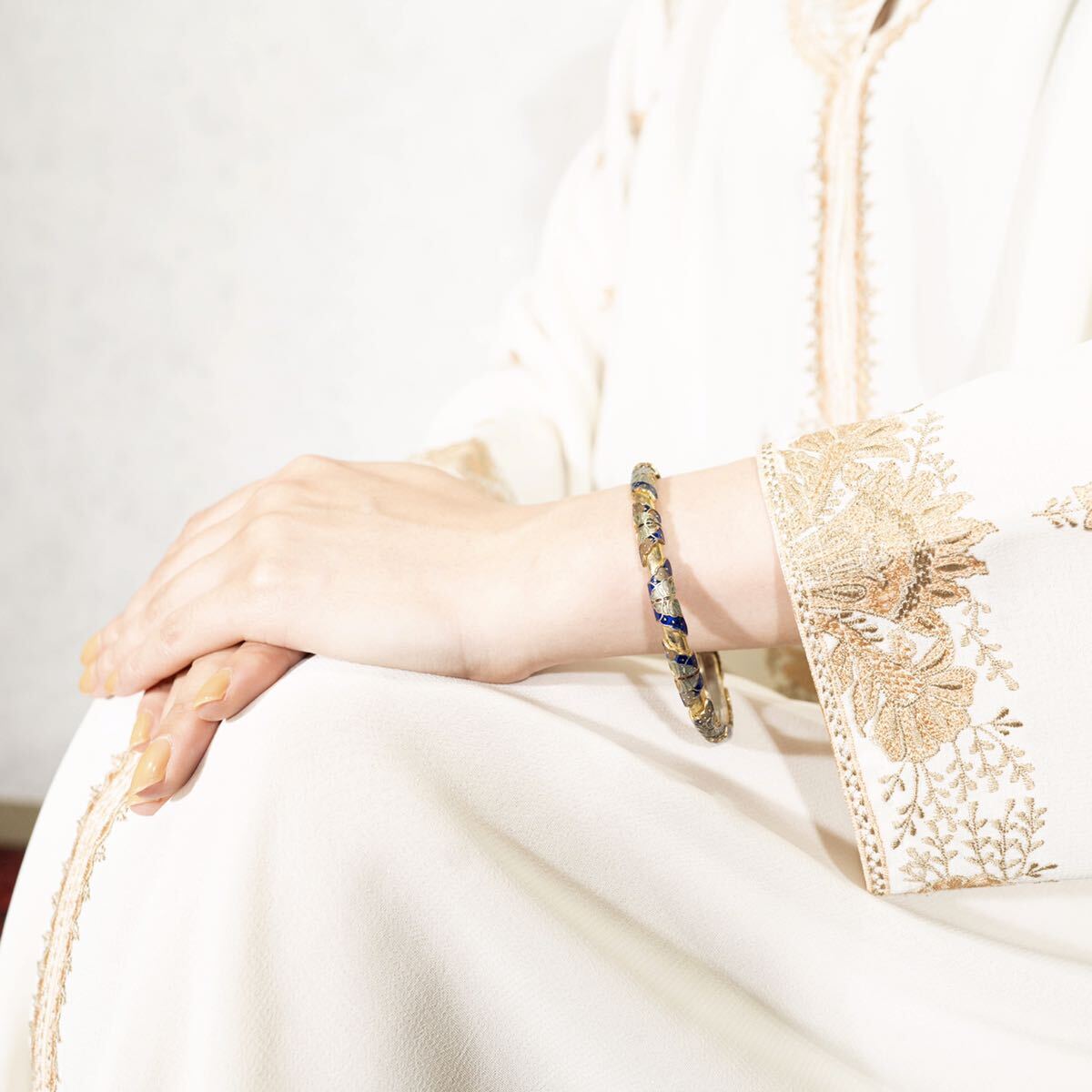 USA VINTAGE BUTTERFLY CLOISONNE DESIGN BANGLE/アメリカ古着蝶々七宝焼きデザインバングル_画像8