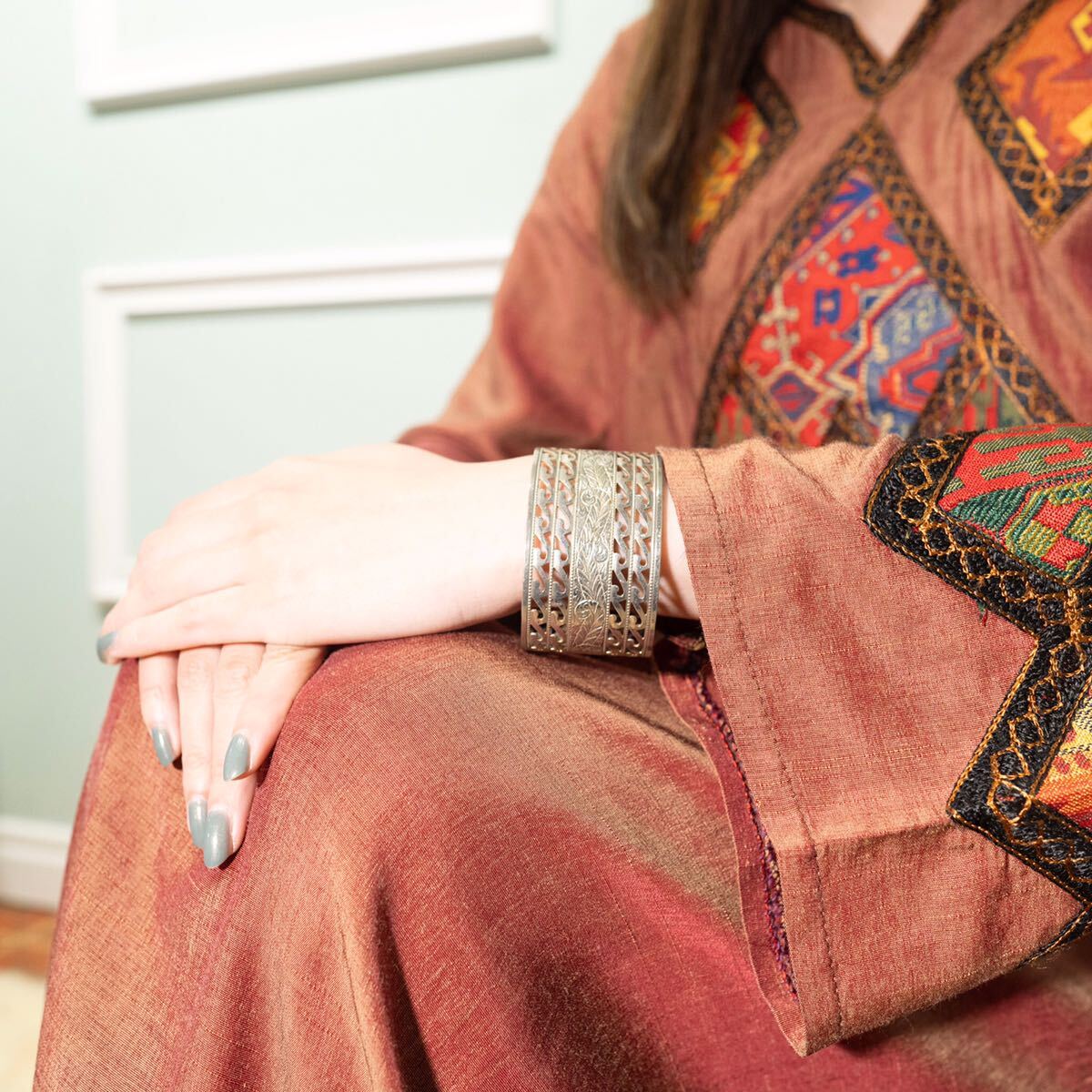 USA VINTAGE FLOWER DESIGN METALWORK DESIGN METAL BANGLE/アメリカ古着お花デザインメタルワークバングル_画像8