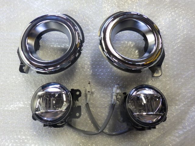 ★ワゴンR スマイル ハイブリッド X ナビ MX91S★LED フォグランプ カバー セット 114-11092 純正 中古 35501-79R01 35502-79R01