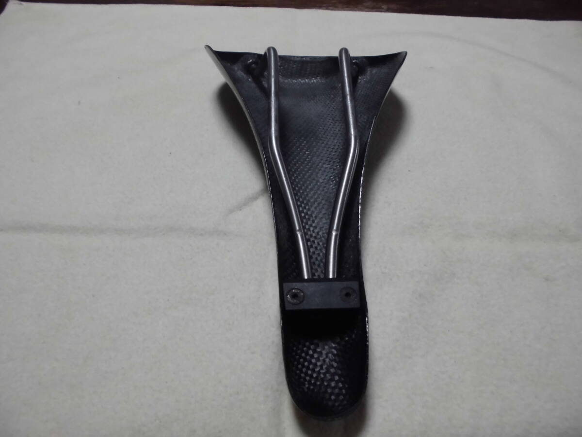 Bibian 比比昂- SELLE ITALIA FLITE EVOLUTION CARBON TITANIUM Bibian 比比昂- SELLE ITALIA FLITE EVOLUTION CARBON TITANIUM