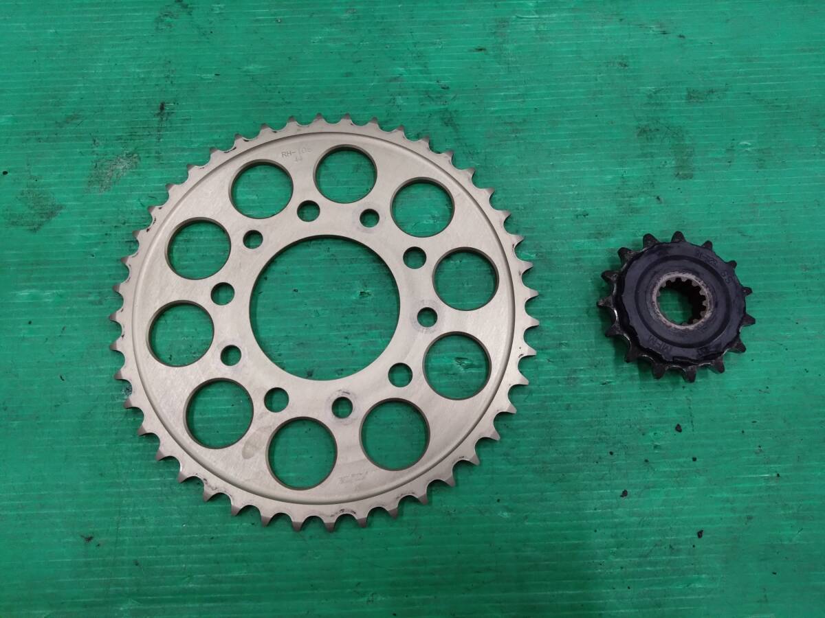 80　1FK　ホンダ　CB400SB　ボルドール　NC42　前後スプロケット　サンスター　RH-105　44T　525-15　中古　検索）スーフォア SF　20240912
