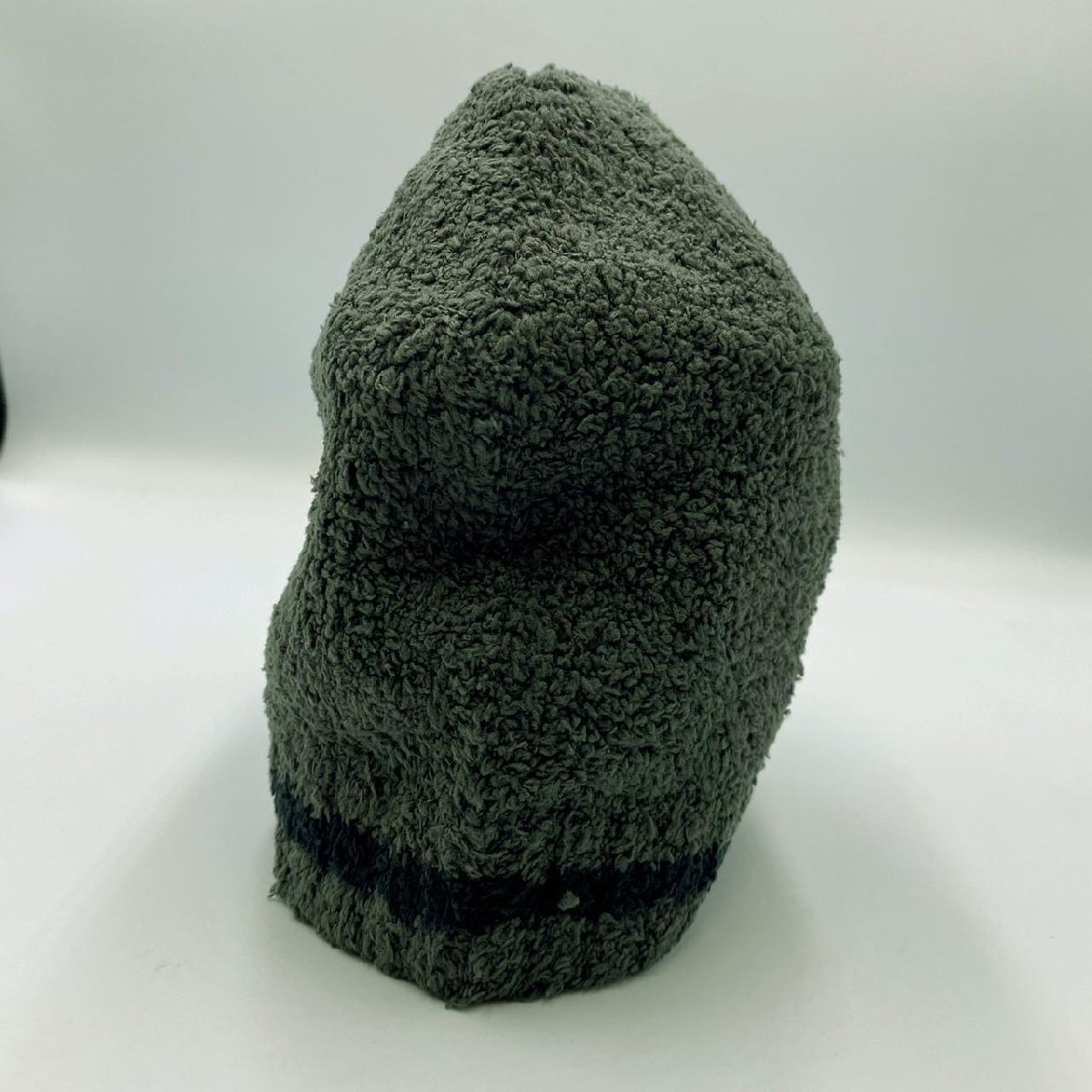 barefoot dreams by Disney ベアフットドリームス バイ ディズニー Mickey Mouse ミッキーマウスビーニー ニット帽 帽子_画像2