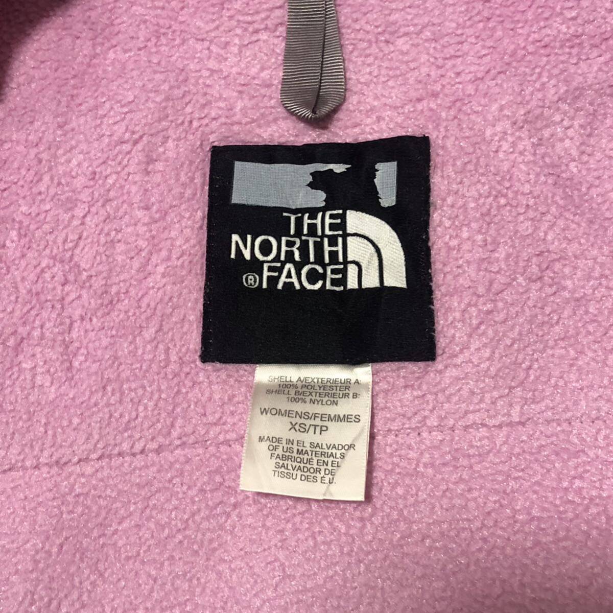 THE NORTH FACEナイロン切り返しジップアップフリース ピンク THE NORTH FACEナイロン切り返しジップアップフリース ピンク