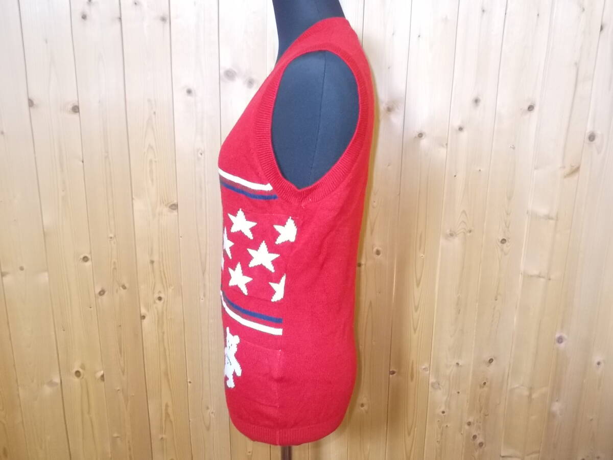 b254◆Callaway ニットベスト◆サイズM 赤色 熊/星柄 241-261834 キャロウェイ Vネックベスト レディース ゴルフエア 送料360円 6I_画像3