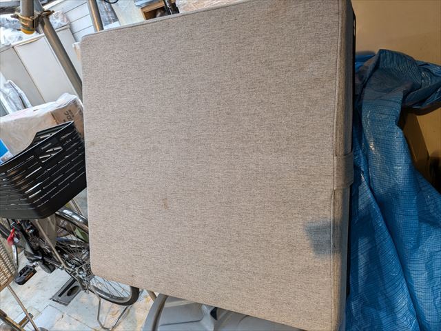 ツ－ト－ン　クッション　65ｘ65ｘ20ｃｍ　現状品　10098257-45553_画像1