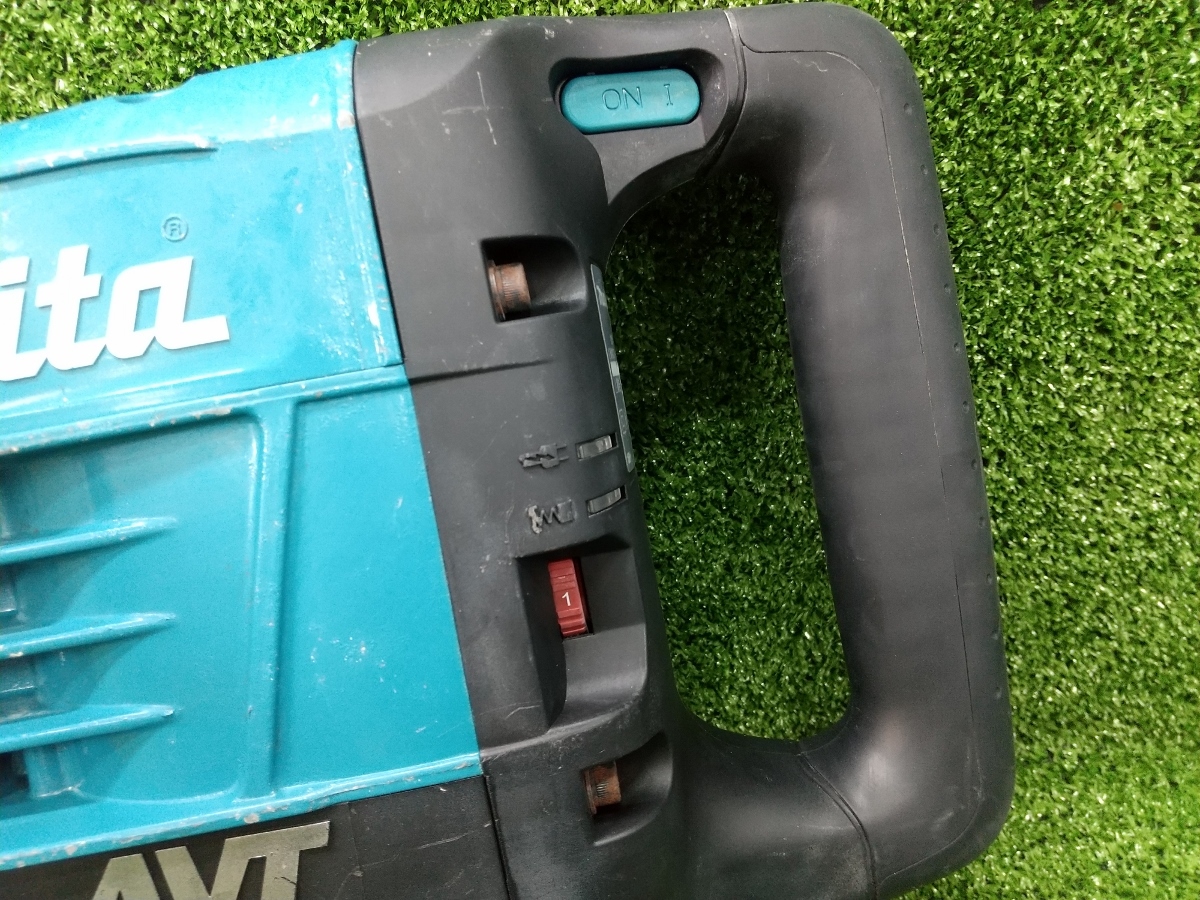 中古品 makita マキタ 電動ハンマ 30mm 六角シャンク はつり 中古品 makita マキタ 電動ハンマ 30mm 六角シャンク はつり