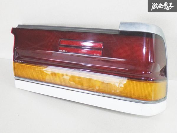 程度良好！！ 日産 NISSAN 純正 Y31 セドリック 前期 テールライト テールランプ 右 右側 運転席 IKI 7230 4402 即納 棚24J