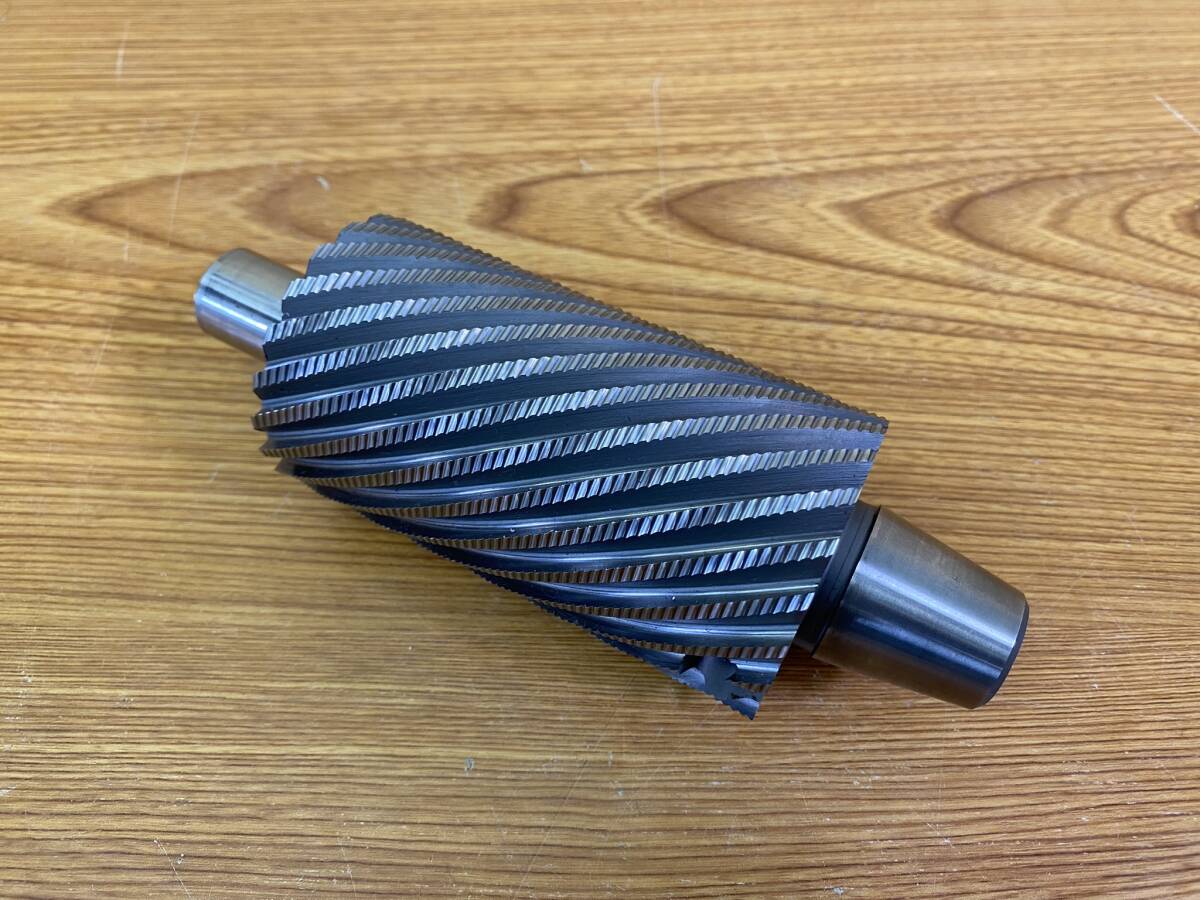 育良精機 ◇◇◇鉄筋カッター MAX φ16 mm IS-16SMC (DK210830-06) 育良精機 ◇◇◇鉄筋カッター MAX φ16 mm IS-16SMC (DK210830-06)