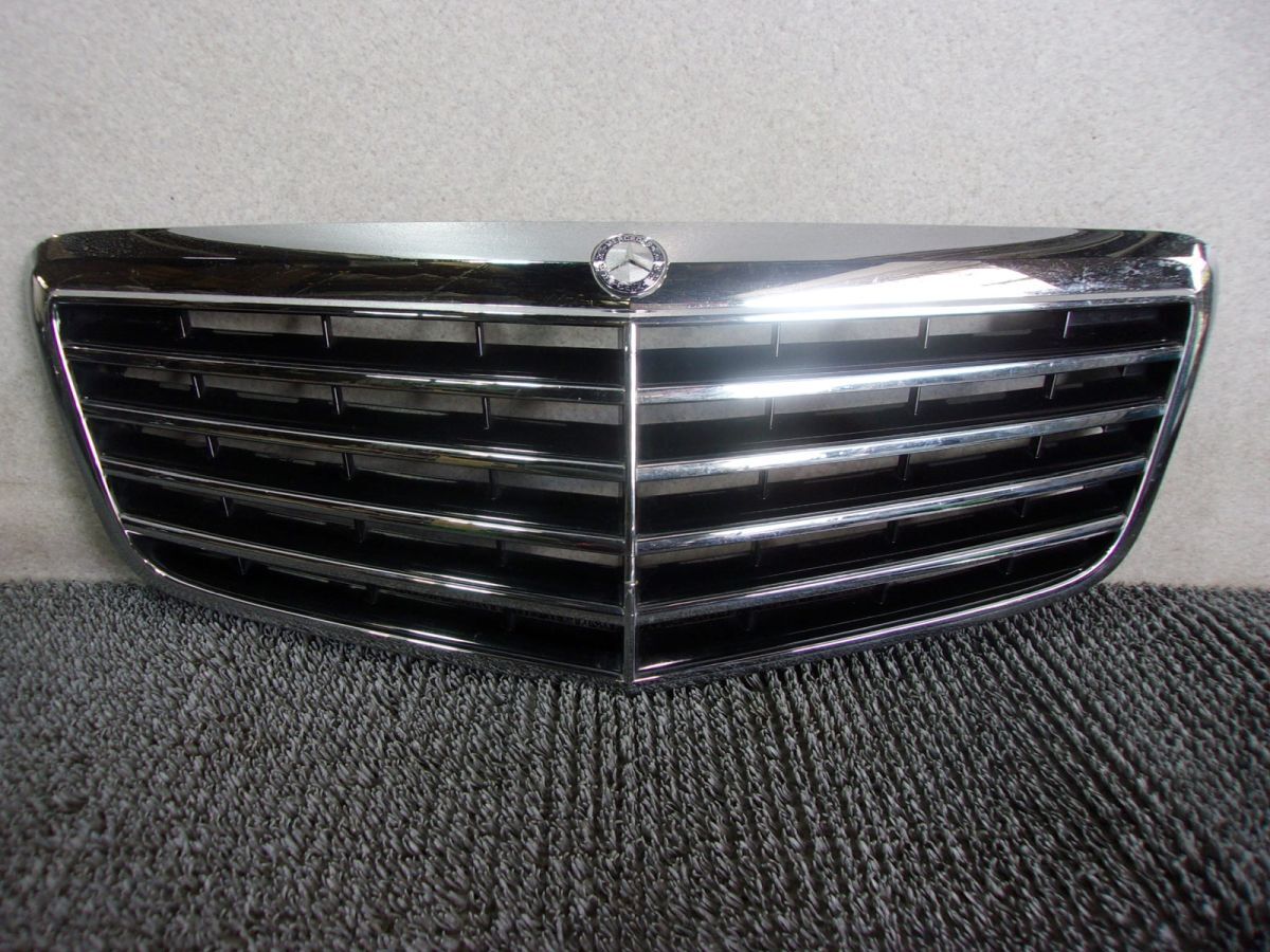 ★激安!★ベンツ W211 Eクラス 後期 純正 ノーマル フロントグリル ラジエーター ラジエター グリル A2118801783 / R9-1005