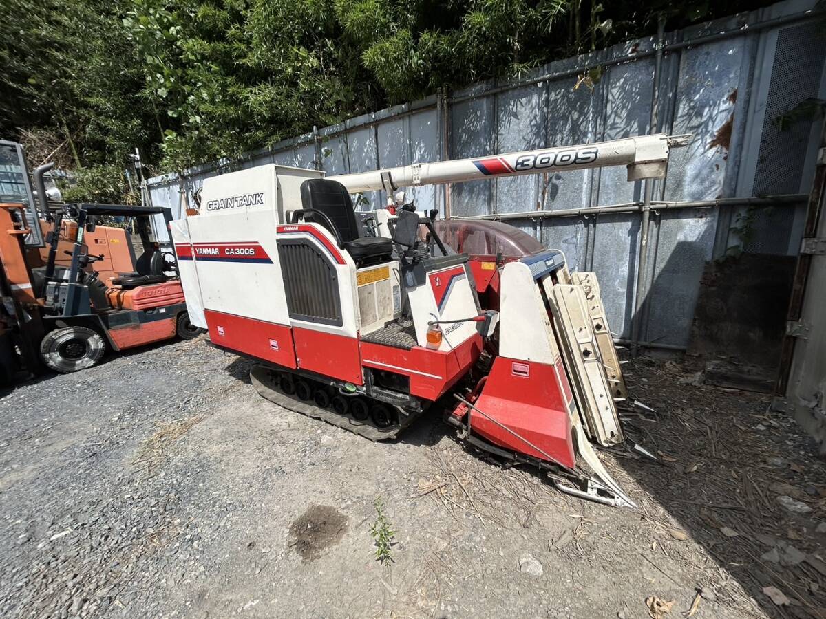 ヤンマー CA300 コンバイン　購入者急募です！ コンバインヤンマーCA300 30馬力 (ささ) 横堀のその他の中古