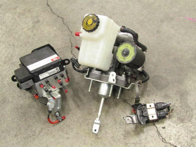 ◎[G91+EF5] トヨタ AZSH20 クラウン ABSブレーキアクチュエーター/ブレーキブースター ポンプセット [44510-11020/47207-11020]