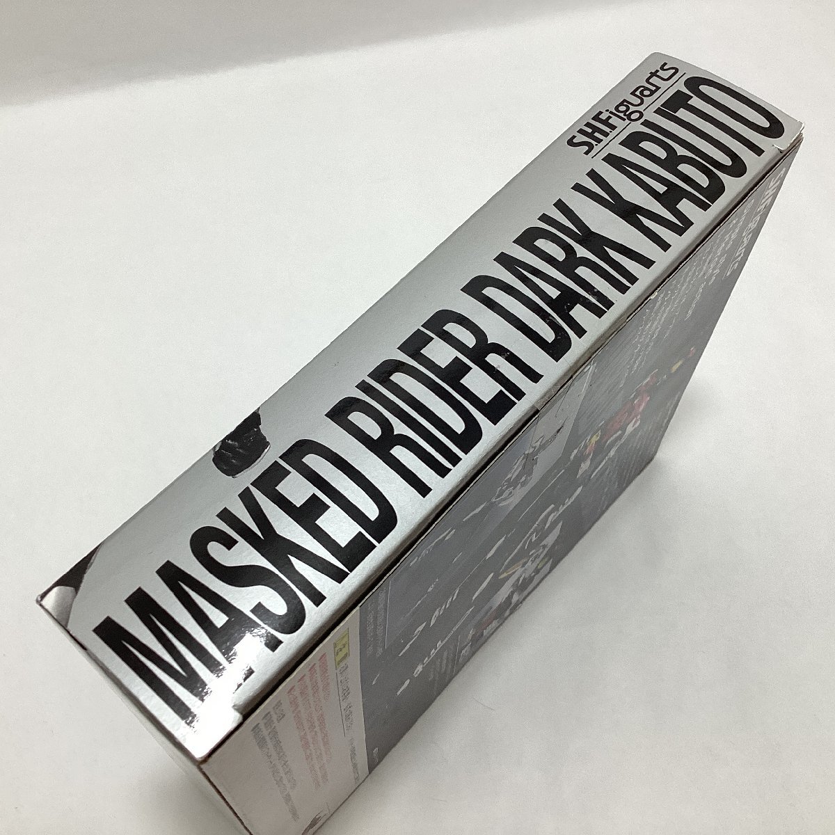 нераспечатанный Bandai S.H.Figuarts Kamen Rider темный Kabuto BANDAI 2009 figuarts передвижной фигурка Kamen Rider Kabuto